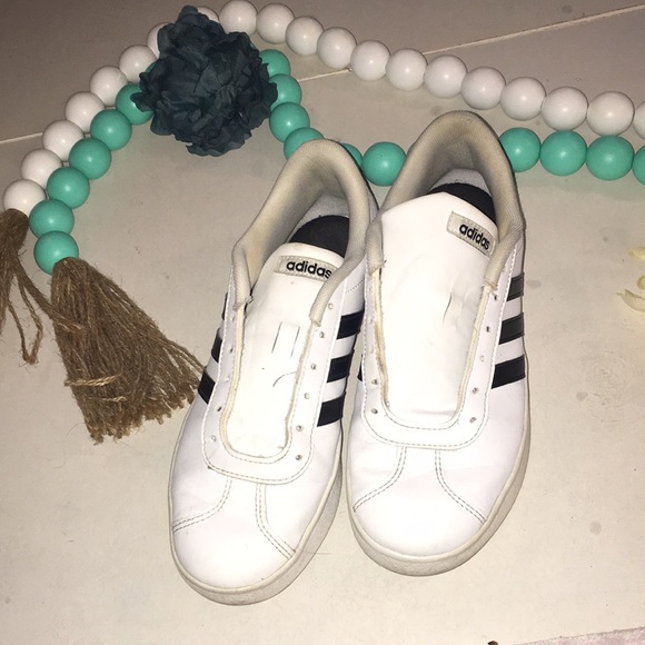 Addidas  men shoe - Picture 2 of 3